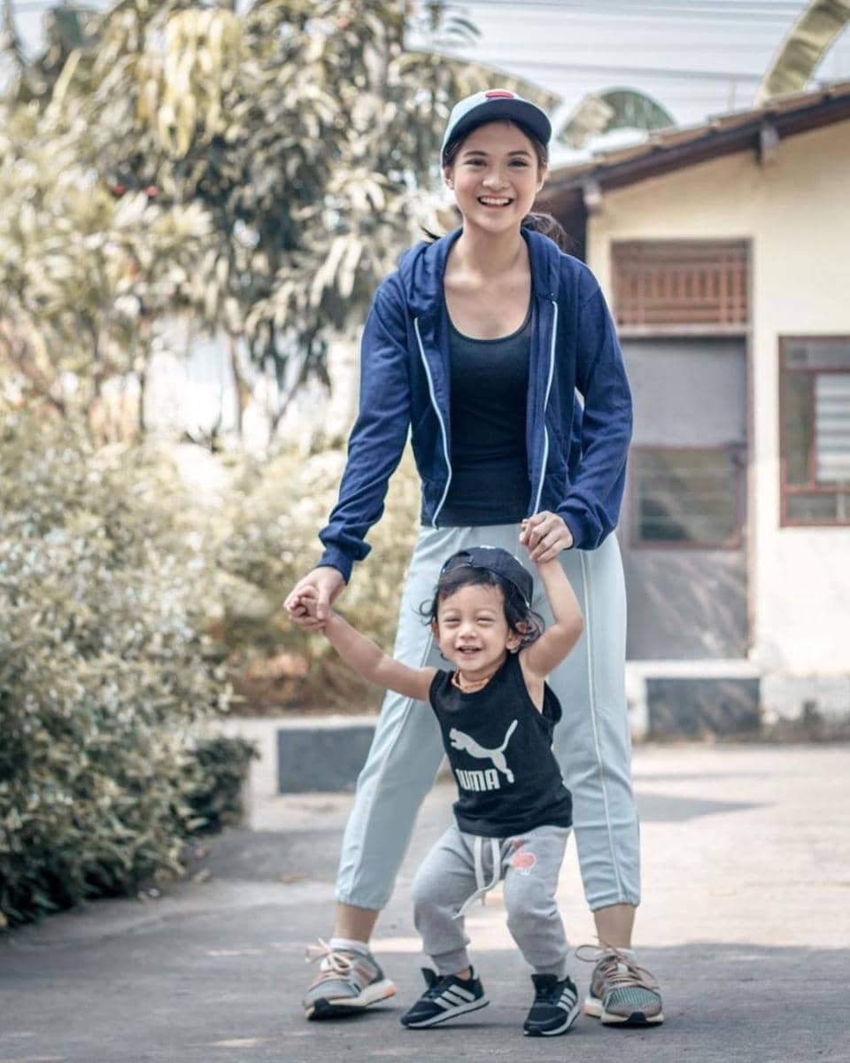 Instagram.com/vinessainez