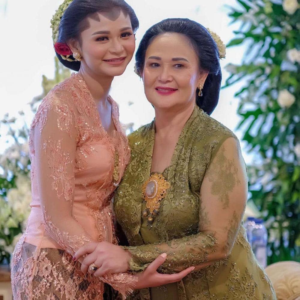 instagram.com/kartikasary