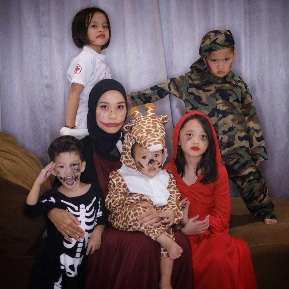 Instagram.com/zaskiadyamecca