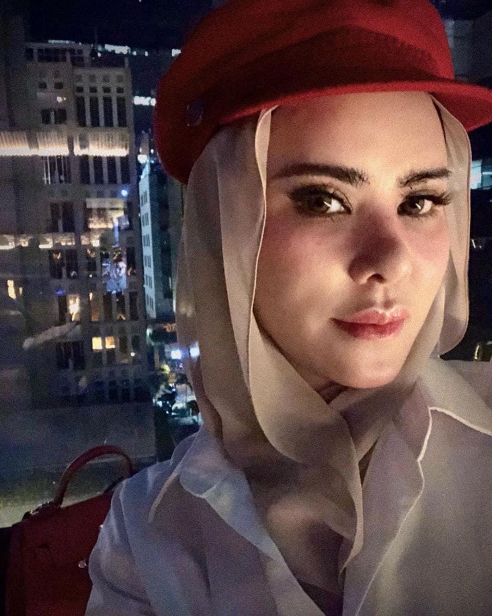 instagram.com/angellelga