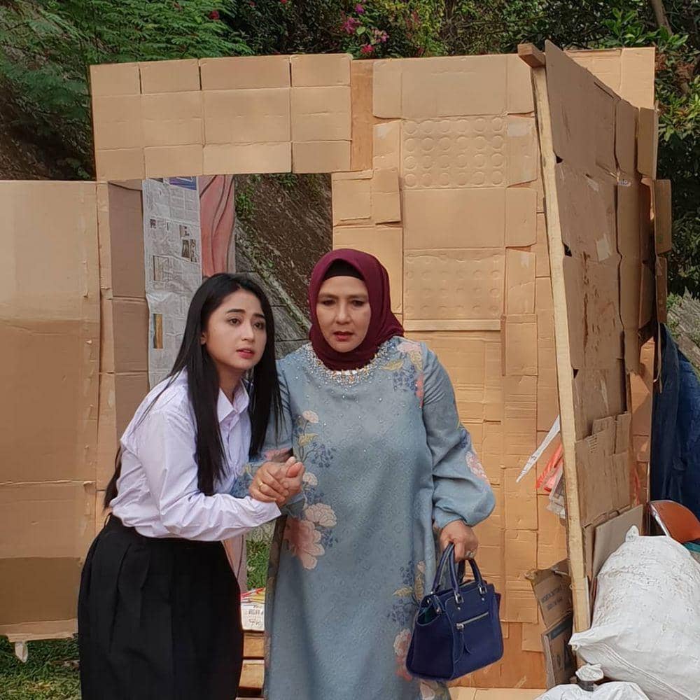 instagram.com/yatioctaviapangky