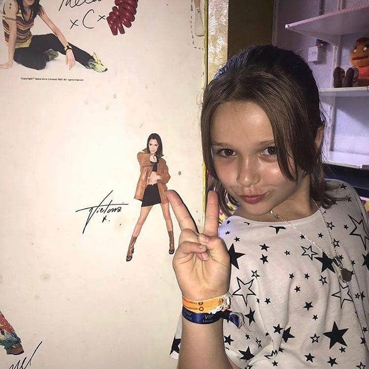 instagram.com/harperbeckham_fashion