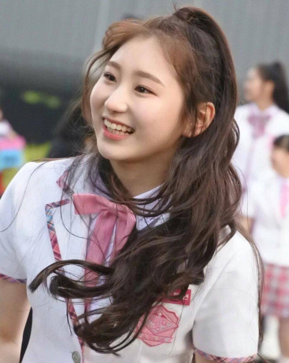 twitter.com/LeeChaeyeonpics