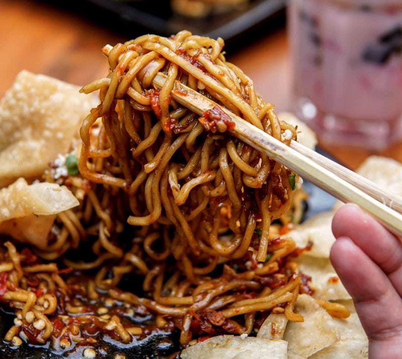 instagram.com/nyamnyamjember