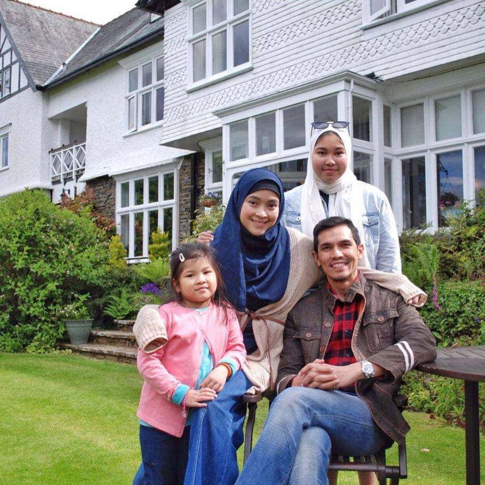 Instagram.com/adrianmaulana