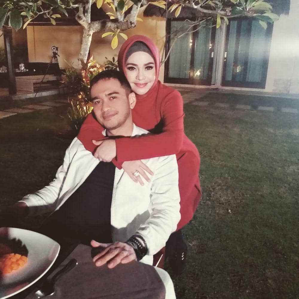 instagram.com/iyethbustami