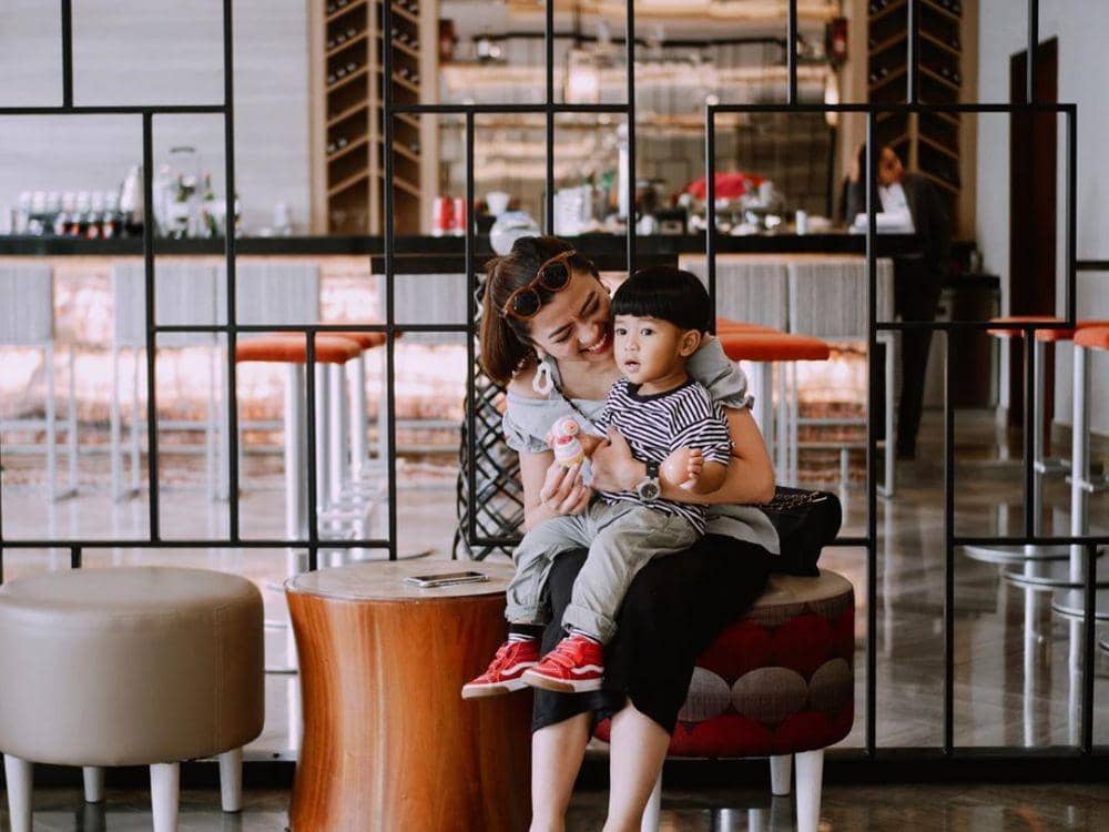 Instagram.com/ayuhastari