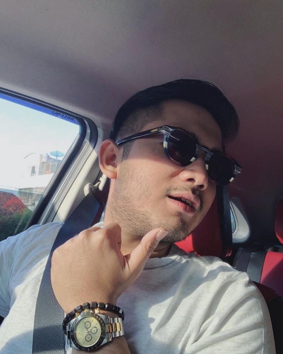 Instagram.com/adhipermana_