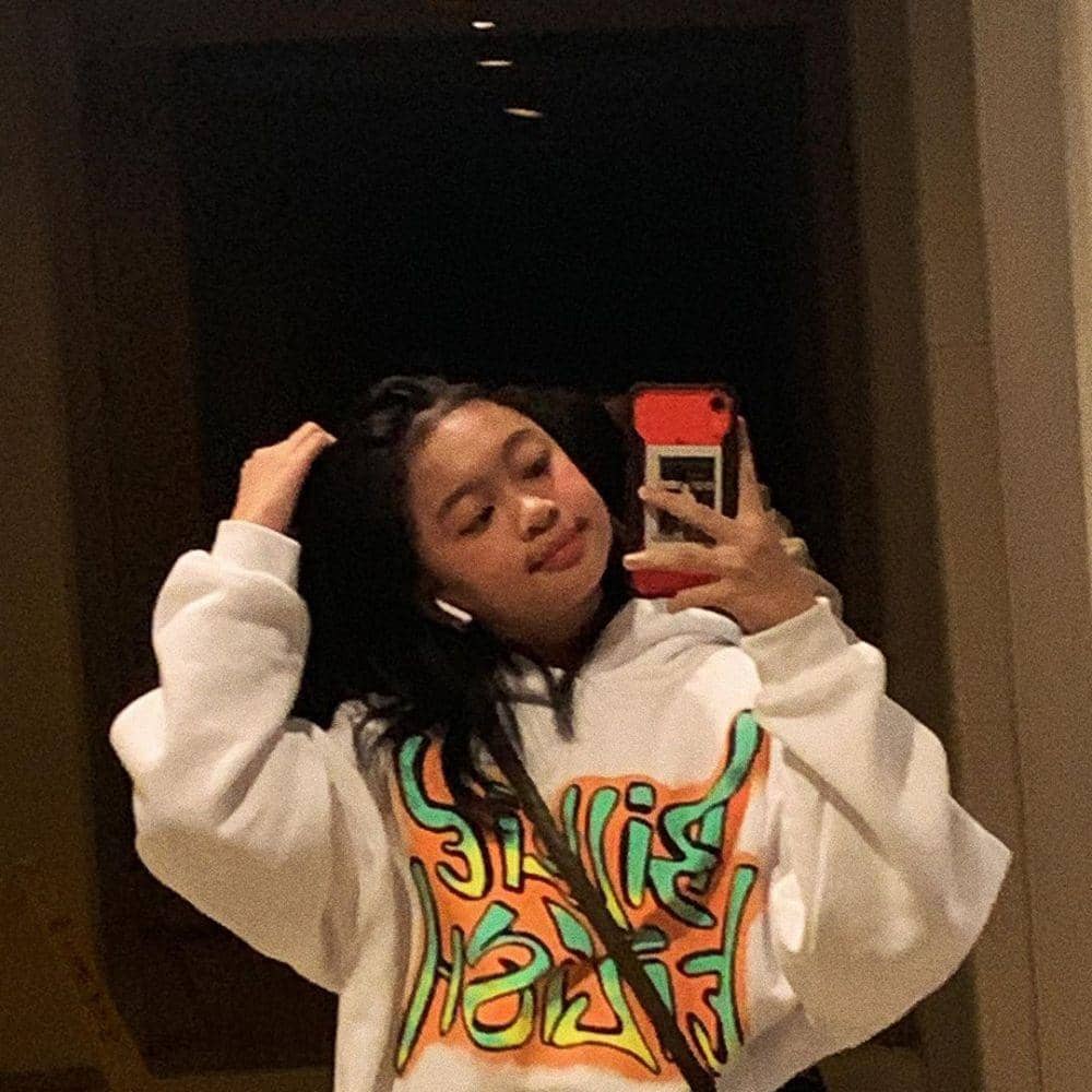 instagram.com/zara_leola_official