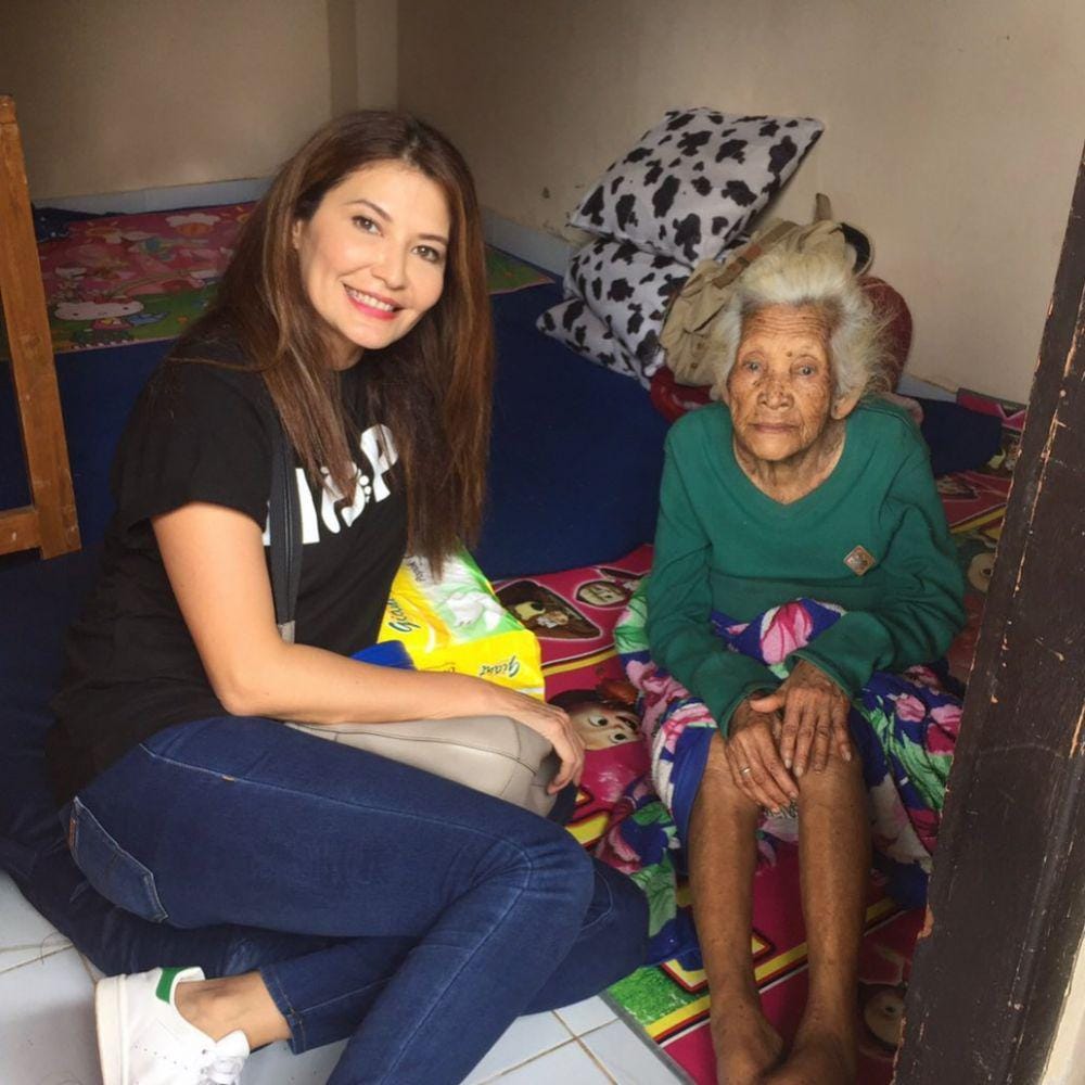 instagram.com/Tamara Blezynski