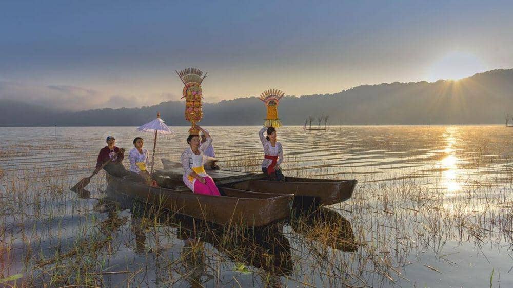 instagram.com/mdina_gf