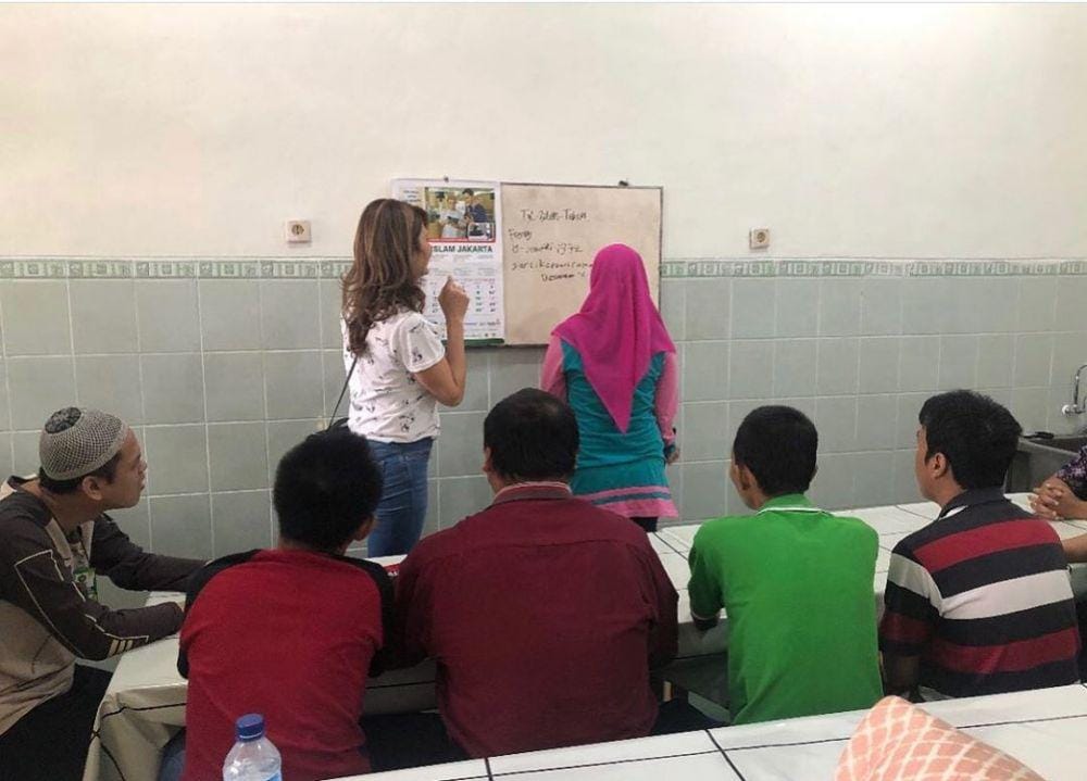 instagram.com/Tamara Blezynski