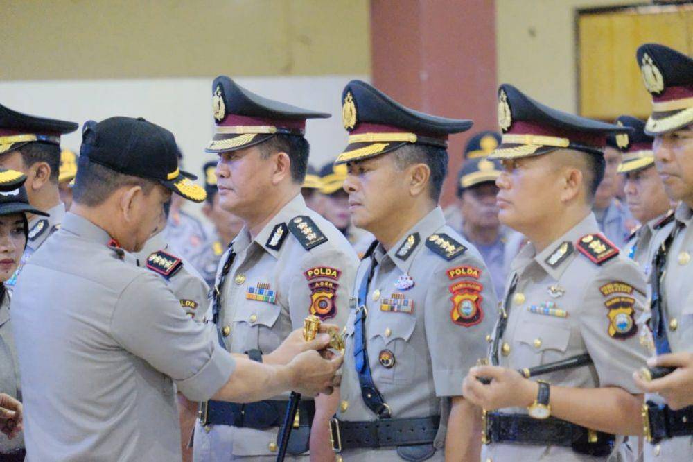 Ibrahim Tompo dalam sertijab sebagai Kabid Humas Polda Sulsel yang baru di SPN Batua, Makassar, Senin (11/11) kemarin / Istimewa