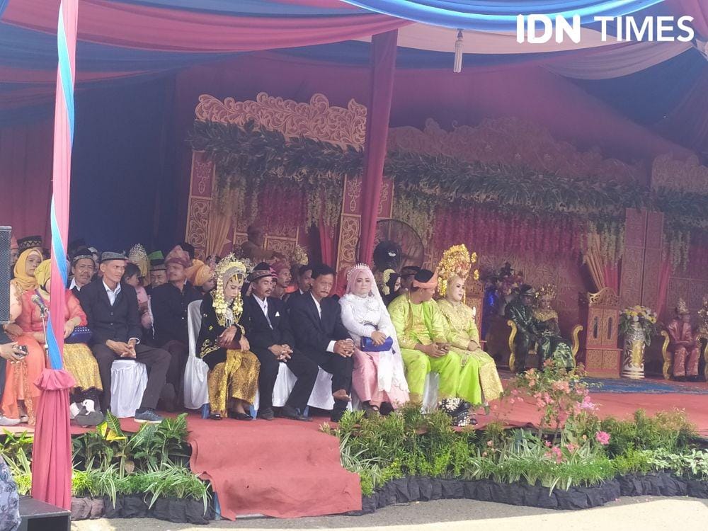 Ilustrasi nikah masal di Palembang, (IDN Times/Feny Maulia Agustin)