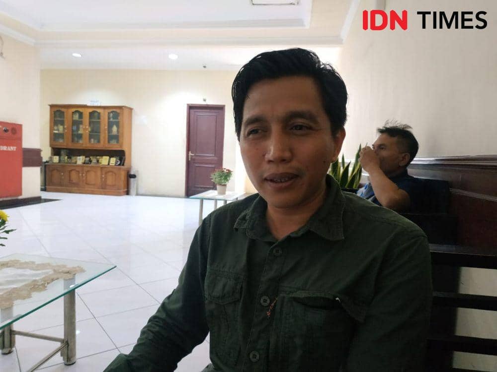 Ketua Garda Bangsa PKB Kota Surabaya/Wakil Ketua DPC PKB Kota Surabaya/Wakil Ketua Fraksi PKB DPRD Kota Surabaya, Mahfudz saat ditemui di Kantor DPRD Kota Surabaya, Senin (11/10). IDN Times/Fitria Madia