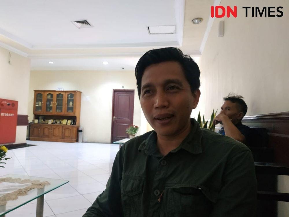 Ketua Garda Bangsa PKB Kota Surabaya/Wakil Ketua DPC PKB Kota Surabaya/Wakil Ketua Fraksi PKB DPRD Kota Surabaya, Mahfudz saat ditemui di Kantor DPRD Kota Surabaya, Senin (11/10). IDN Times/Fitria Madia