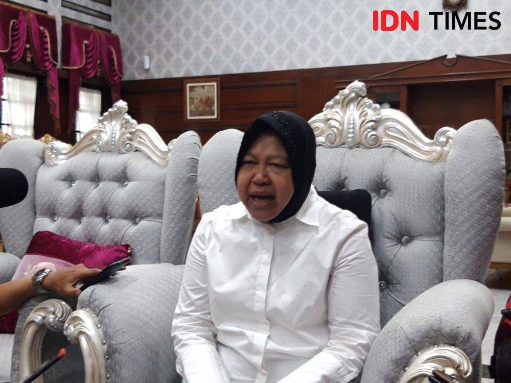 Wali Kota Surabaya, Tri Rismaharini saat ditemui wartawan di kediamannya, Senin, (11/11) IDN Times/Fitria Madia