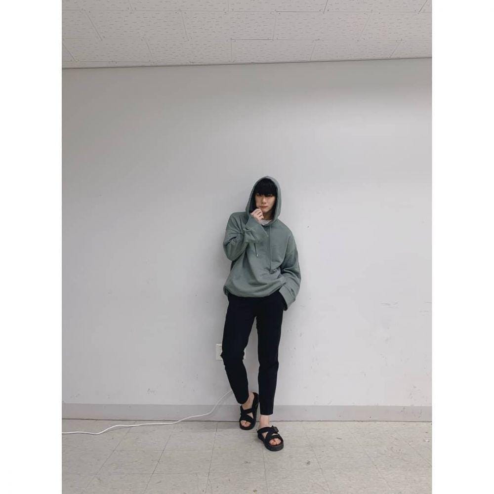 instagram.com/moon_ko_ng