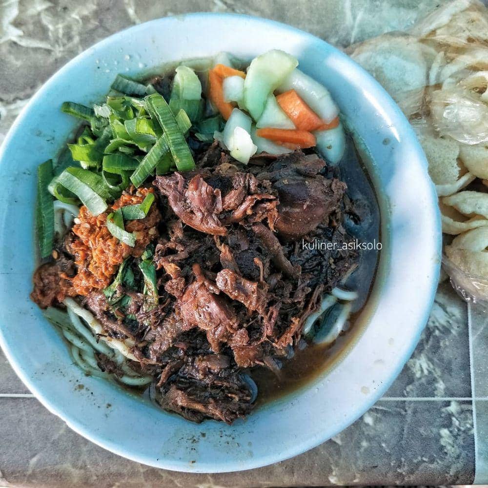 Instagram.com/kuliner_asiksolo