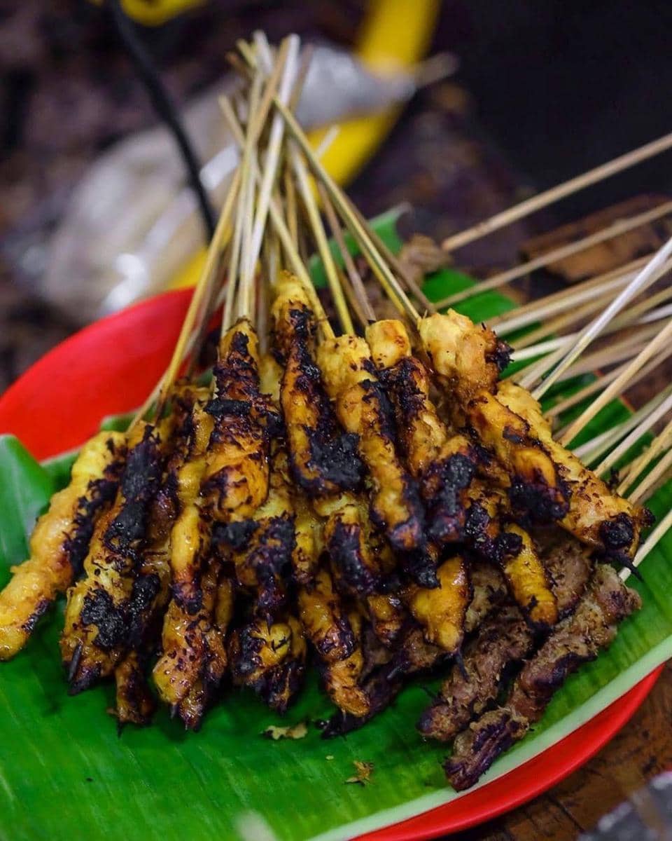 instagram.com/zona.makanan