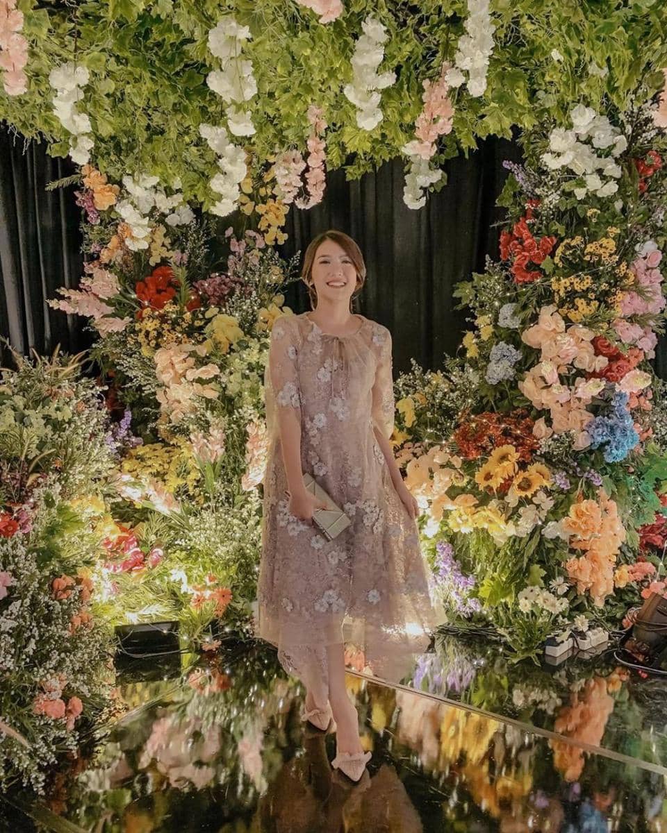 instagram.com/anissaaziza