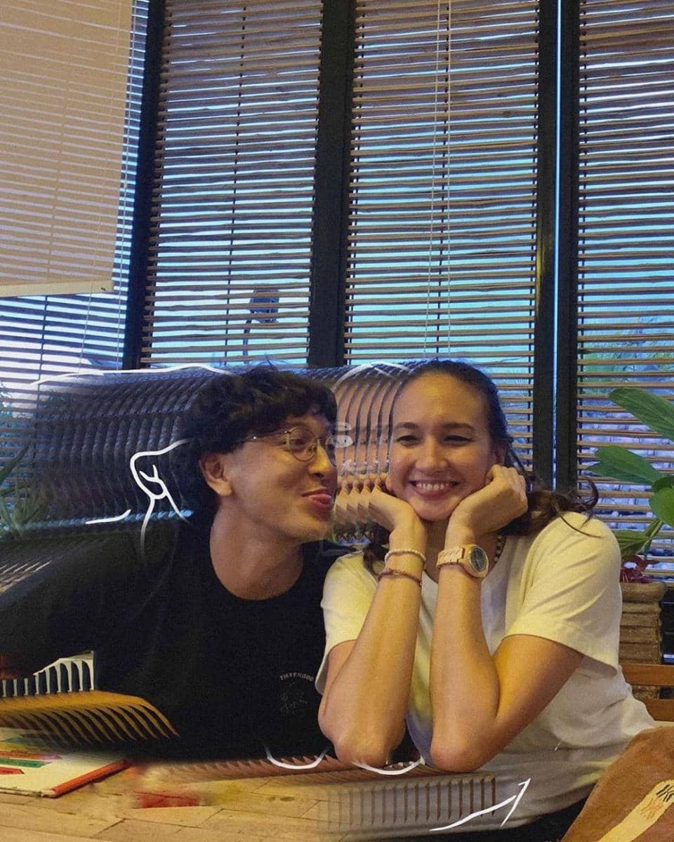 Instagram.com/nadinelist