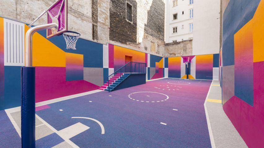 dezeen.com