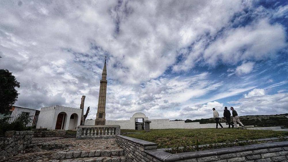 instagram.com/djaduk