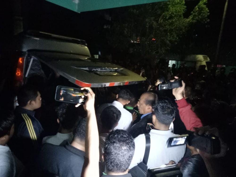 Mahasiswa UMI korban penyerangan OTK sesaat setelah mendapatkan perawatan intensif di RS Ibnu Sina Makassar, Selasa (12/11) / Istimewa