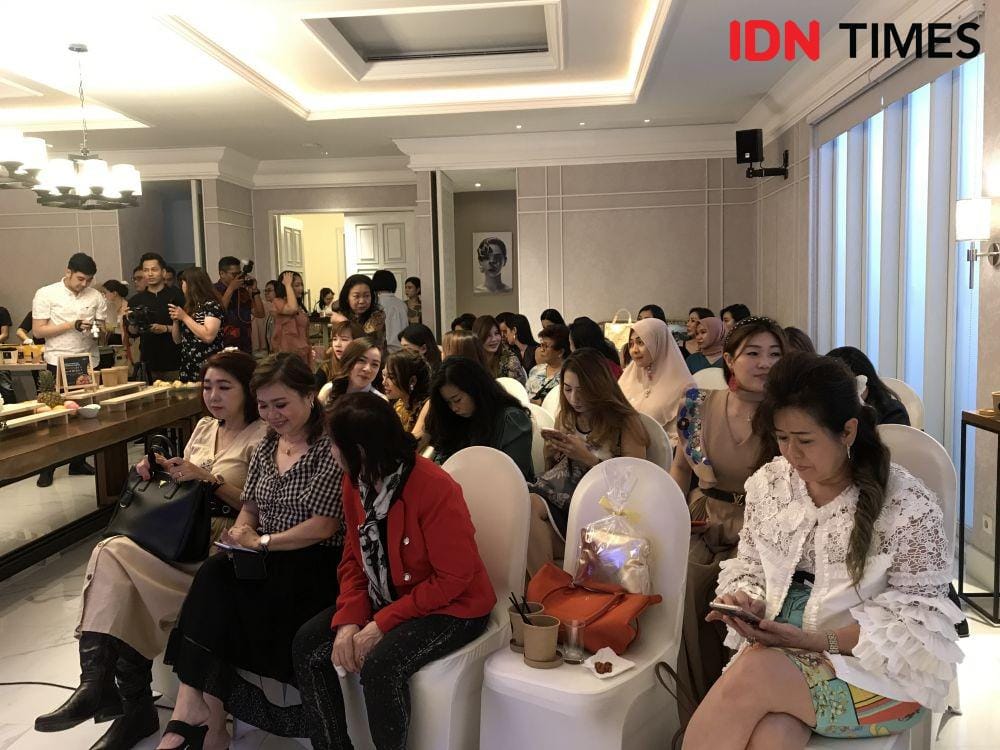 Para customer Miracle yang menghadiri Reveal Your True Beauty. 12 November 2019. IDN Times/Rully Bunga