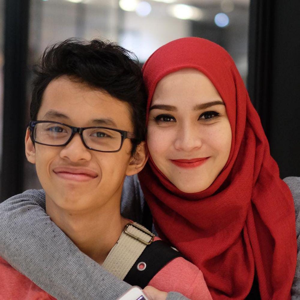 instagram.com/zaskia adya mecca