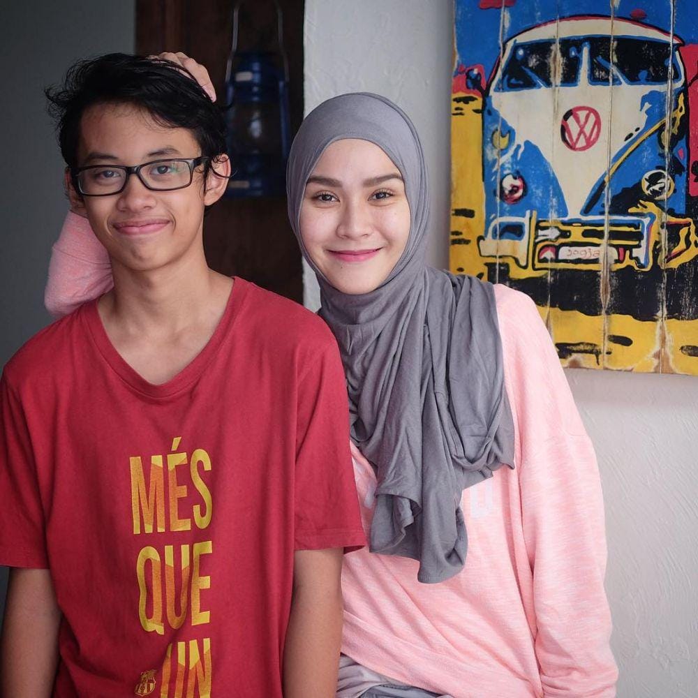 instagram.com/zaskia adya mecca