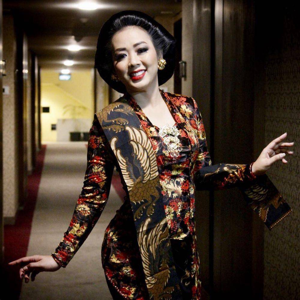 instagram.com/showimah