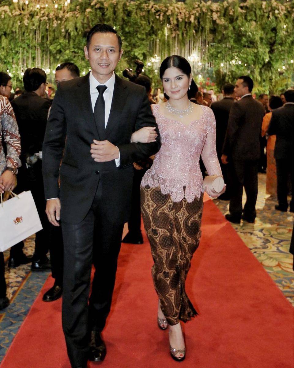 instagram.com/annisayudhoyono/