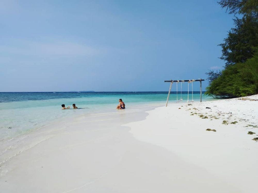 instagram.com/tikathinka