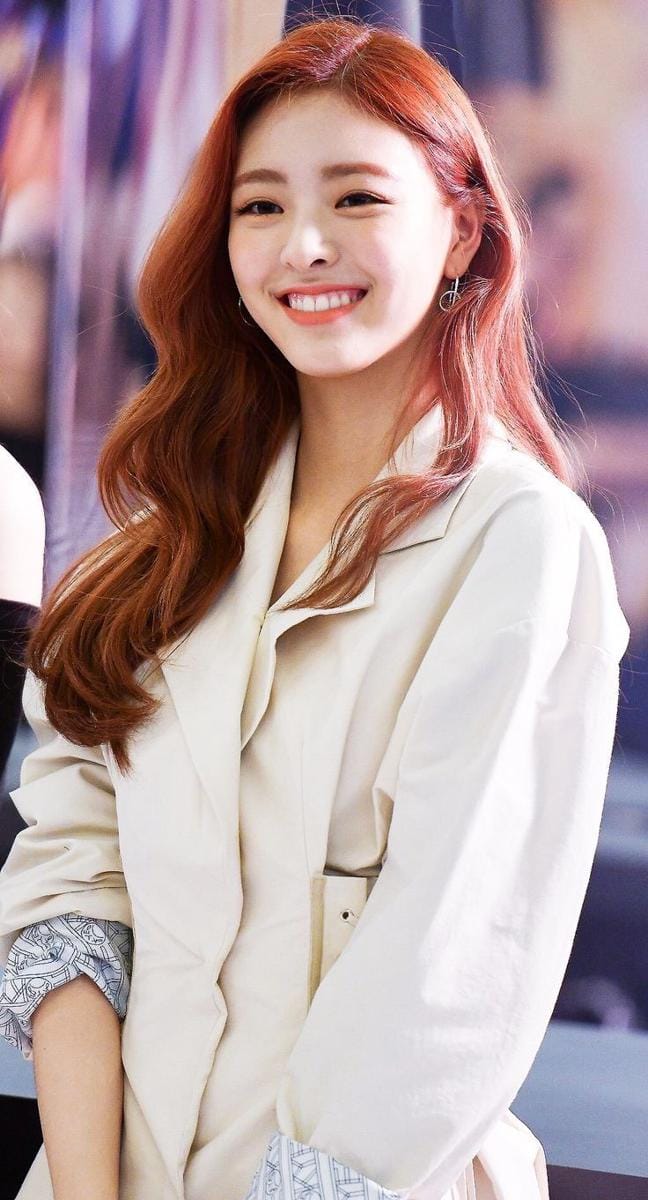 twitter.com/yunaspics