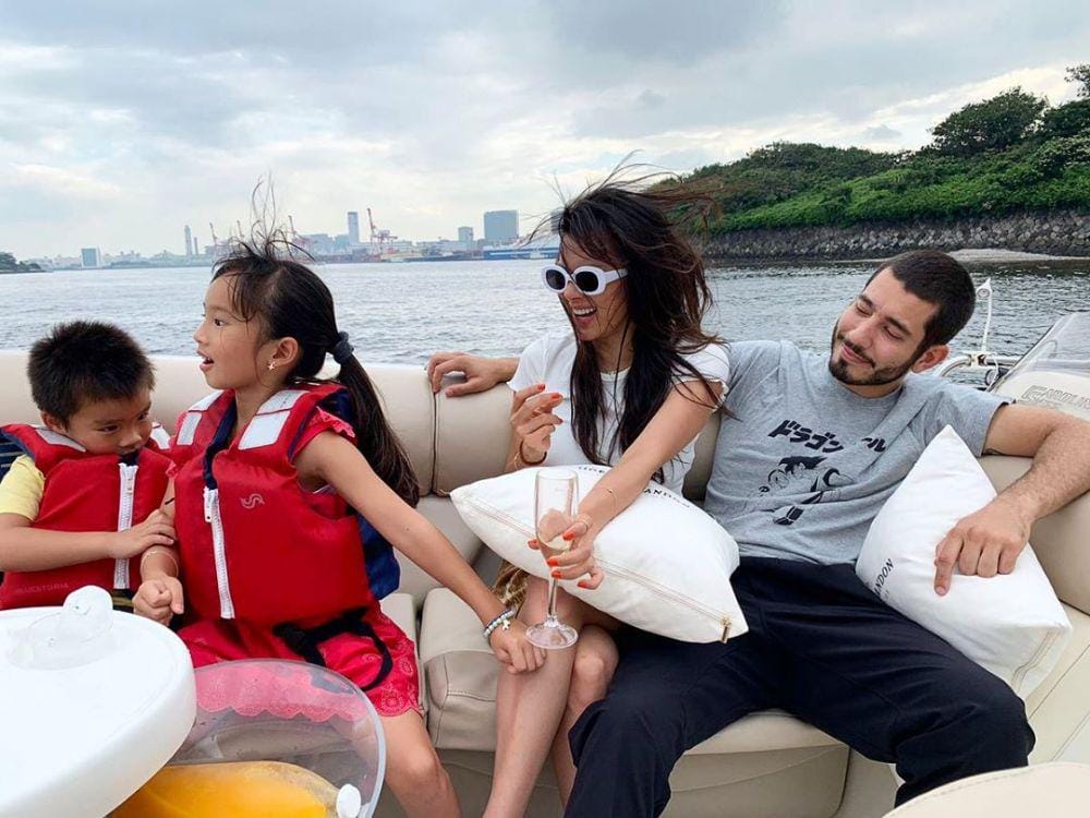 instagram.com/adindabakrie