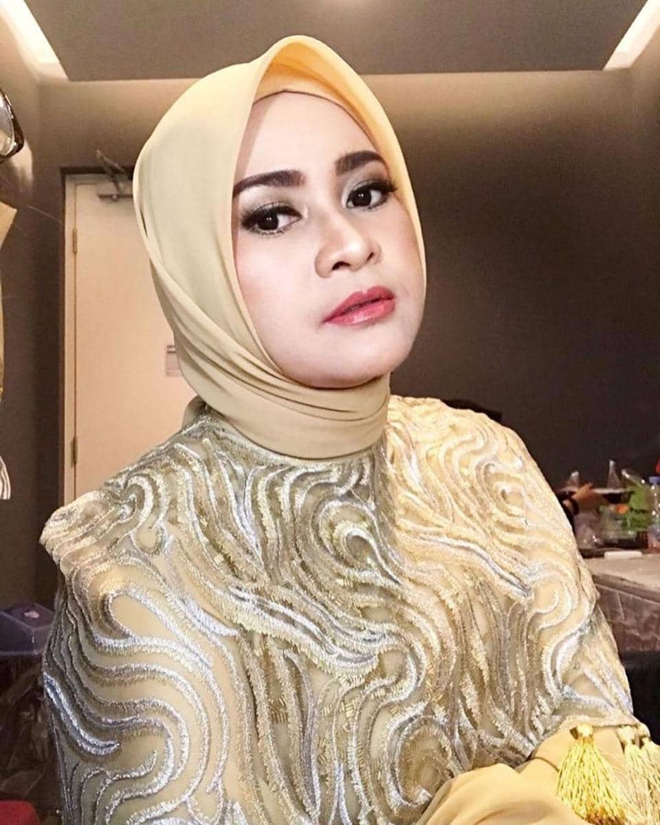 Instagram.com/ikkenurjanah0518