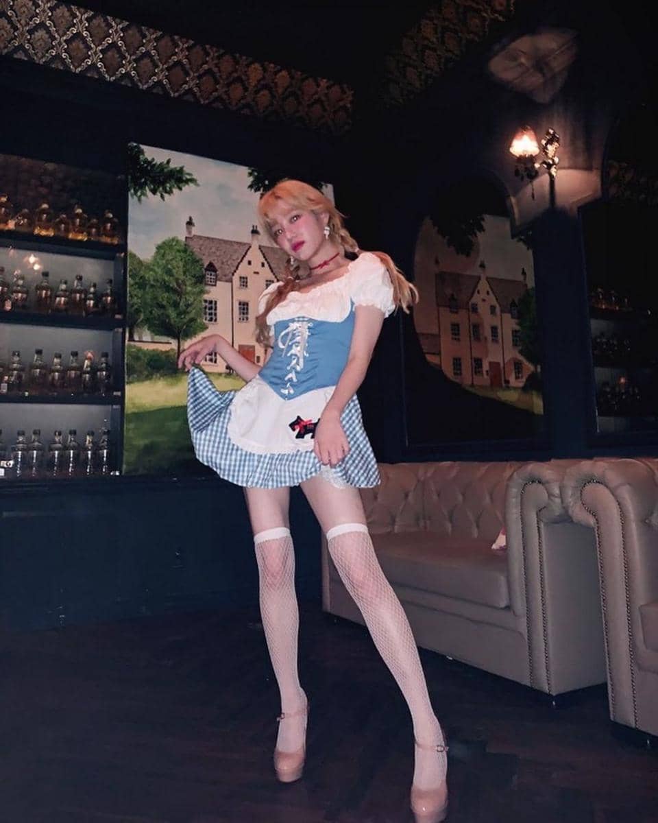 instagram.com/yubi_190