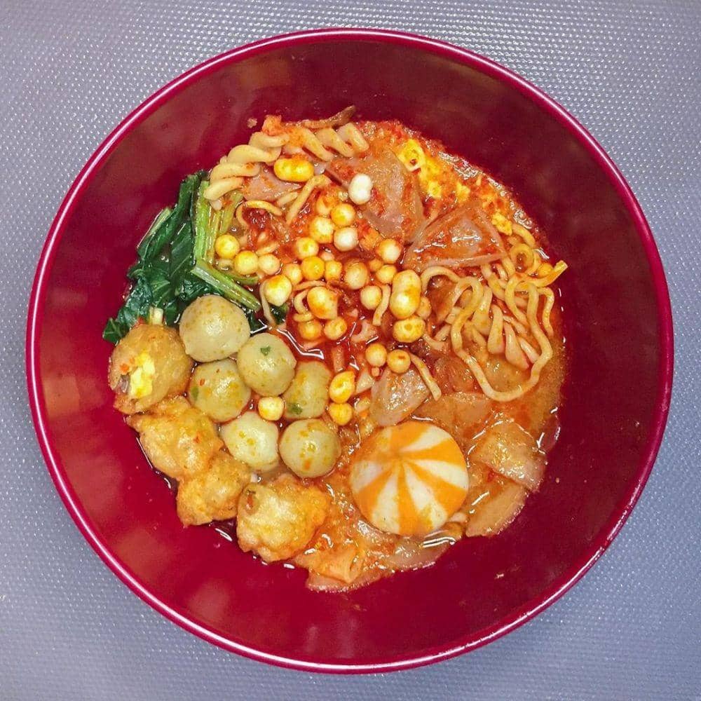 instagram.com/seblakstory_