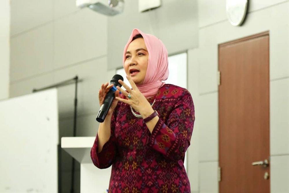 Instagram.com/dwikoritakarnawati