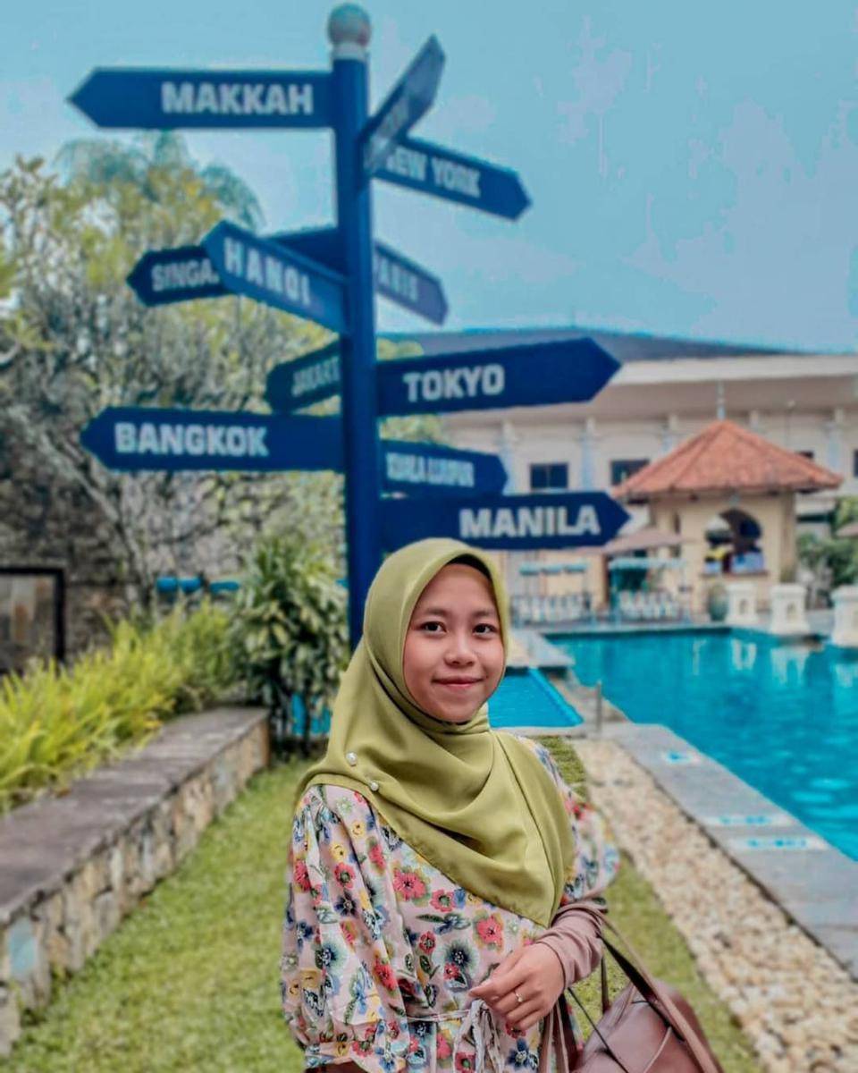 Instagram/adlina22