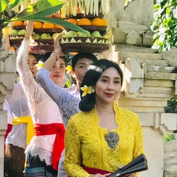 instagram.com/anita_chairultanjung