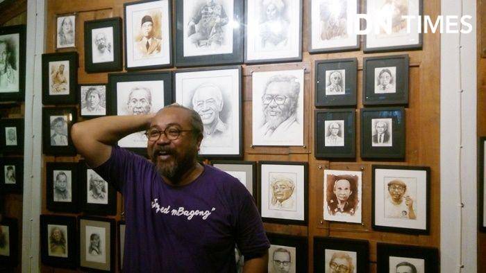 Djaduk Ferianto usai konferensi pers tentang pementasan Para Pensiunan 2049 di Warung Bu Ageng, 5 April 2019. IDN Times/Pito Agustin Rudiana