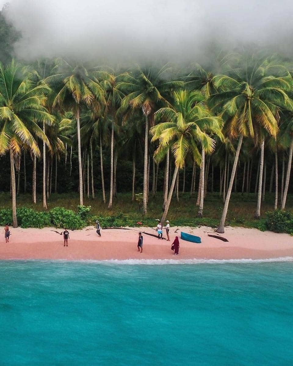 instagram.com/canro.simarmata