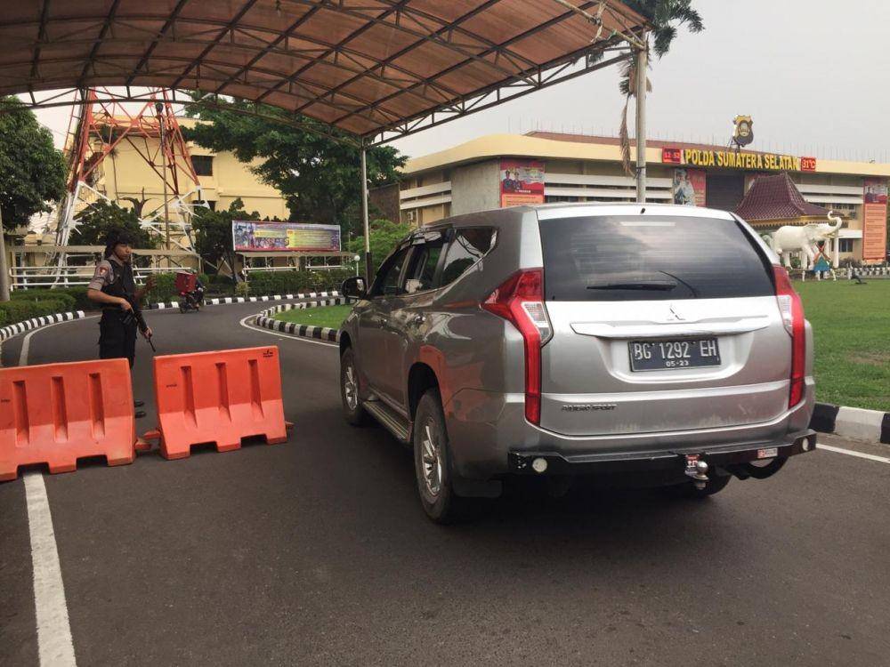 Pemeriksaan di Mapolda Sumsel diperketat usai insiden di Polrestabes Medan (IDN Times/Istimewa)