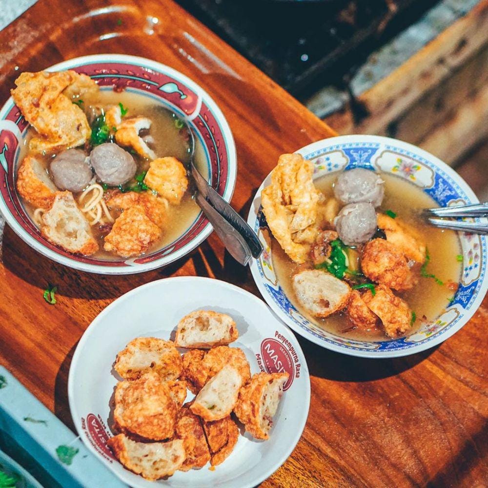 instagram.com/kyirfano