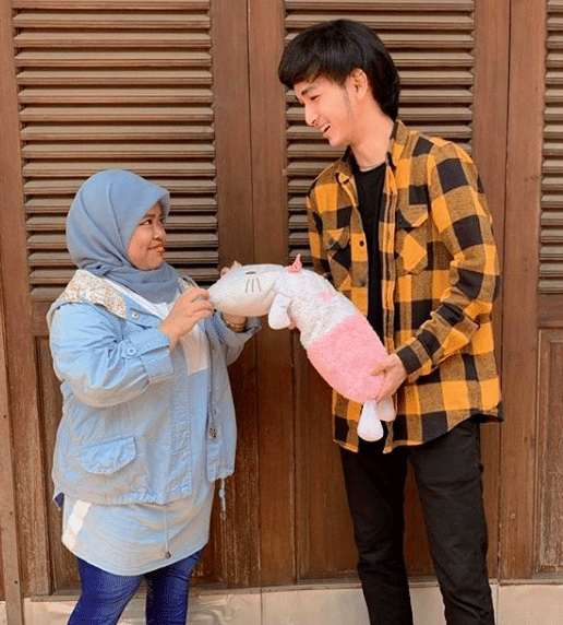 instagram.com/rahmawatikekeyiputricantikka23