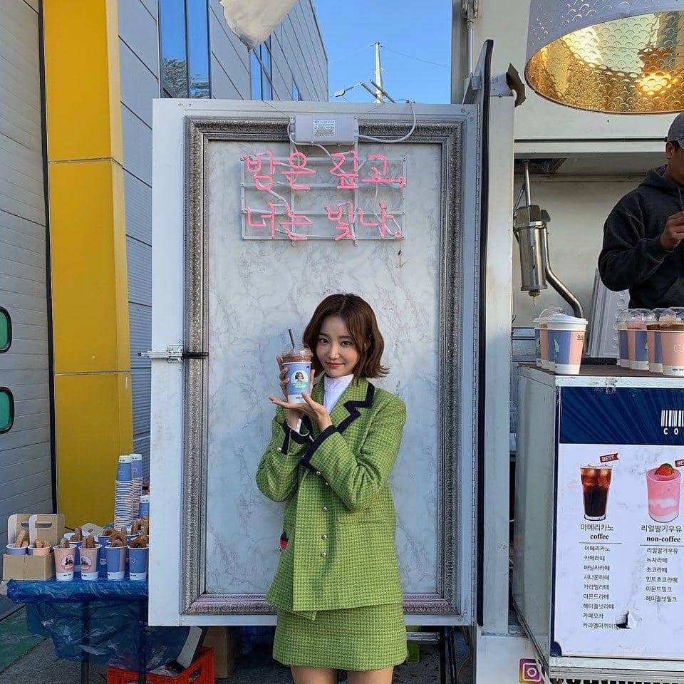 instagram.com/chloelxxlxx