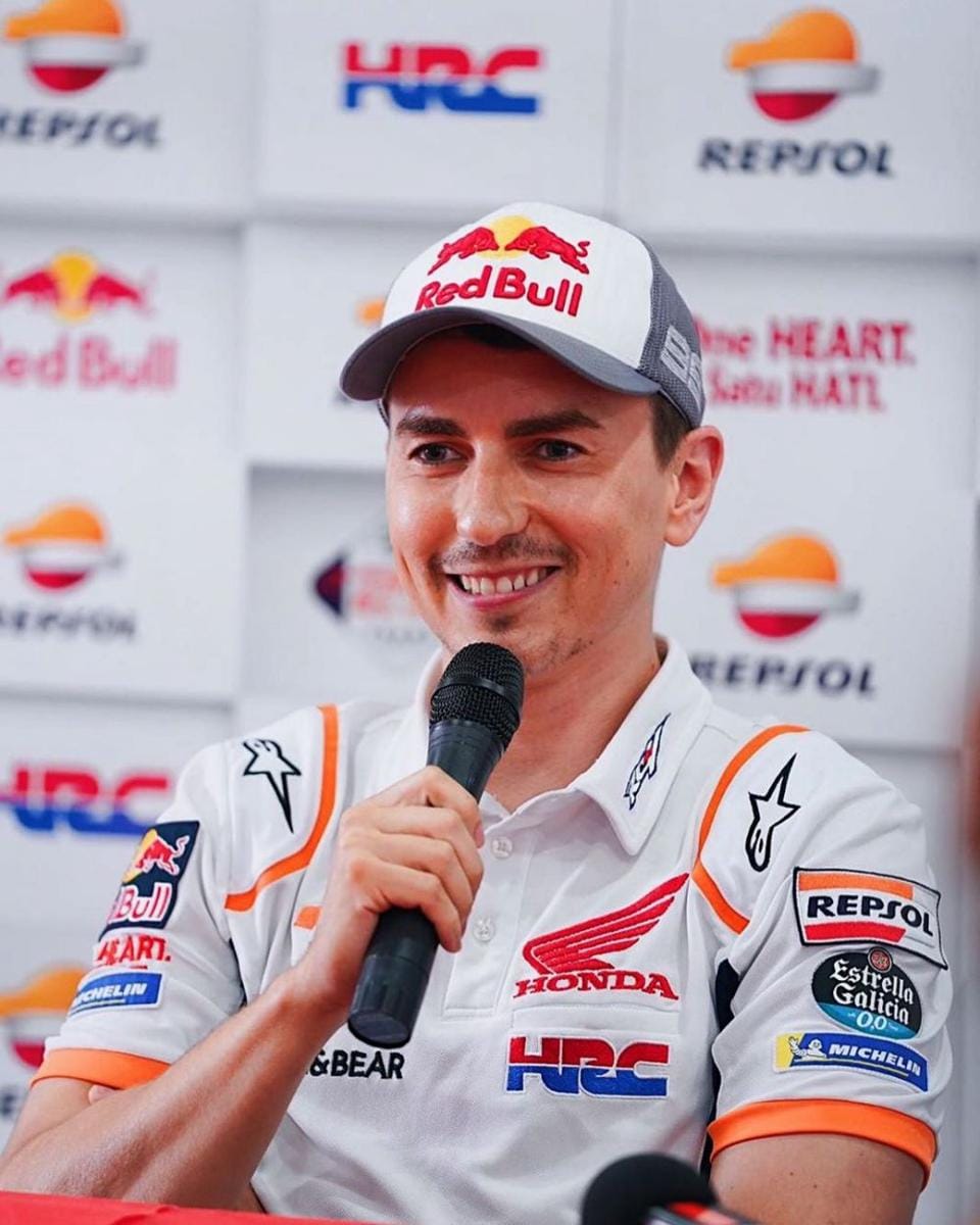 Jorge Lorenzo di suatu sesi konferensi pers jelang balapan MotoGP 2019. instagram.com/jorgelorenzo99